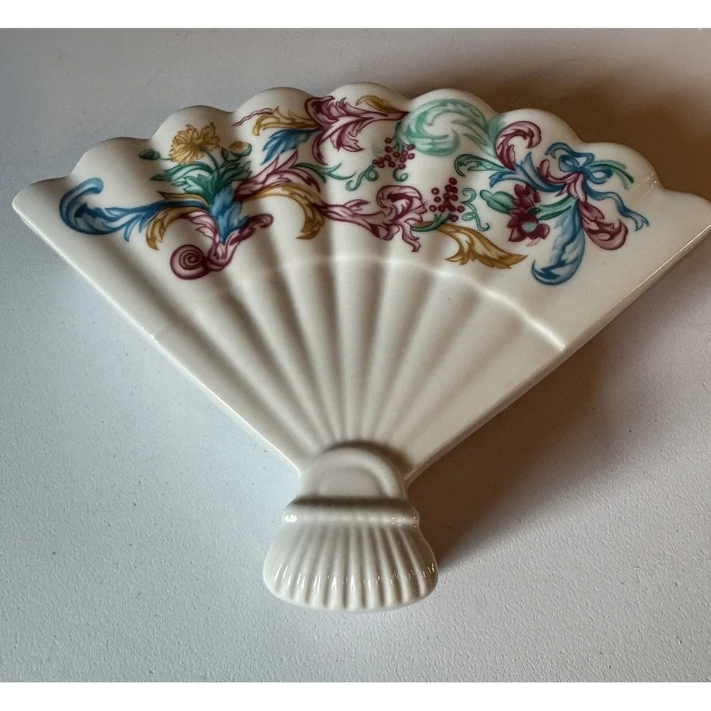 Vintage Elizabeth Arden Palais de Versailles Ceramic Fan Dish Vanity Tray